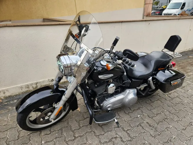 Harley Switchback linda 