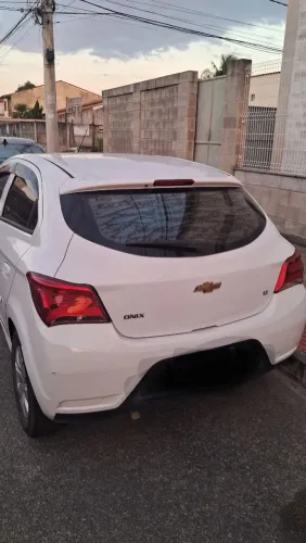 Chevrolet Onix Hatch LT 1.0 8V Flex Mec. 4P 2019