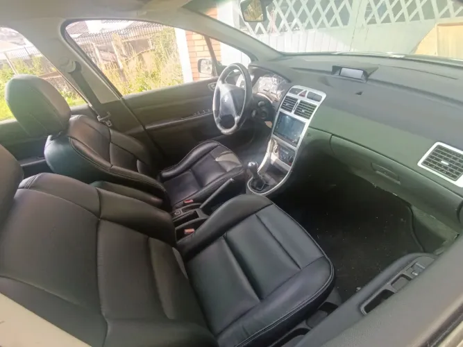 Peugeot 307 SW Allure 2.0 16V 5P Mec. 2008