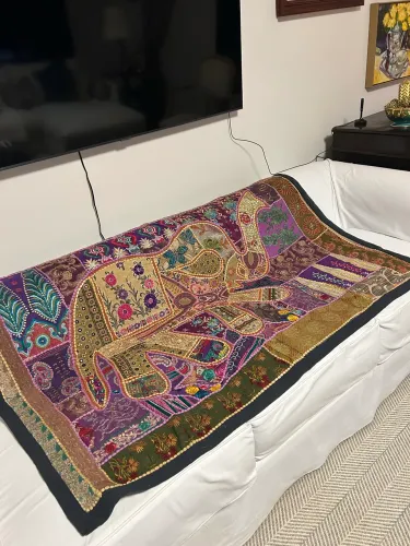 Manta indiana autêntica  pode servir como quadro