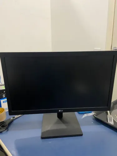 Monitor LG LED HD - 19,5 