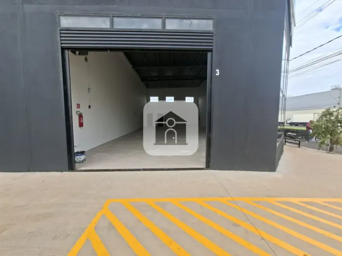 Loja comercial para locação no bairro Novo Mundo