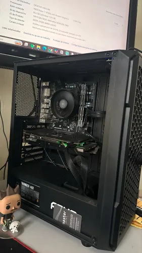 (TROCO POR MACBOKK)PC Gamer Ryzen 7 5700G / 16GB / SSD 512GB / Monitor LG 144Hz + Kit Game