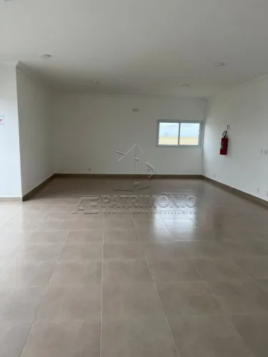 APARTAMENTO COM 2 QUARTOS SENDO 1 SUITE - ALPHA DIJON