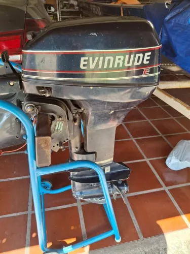 Motor para barco EVINRUDE 