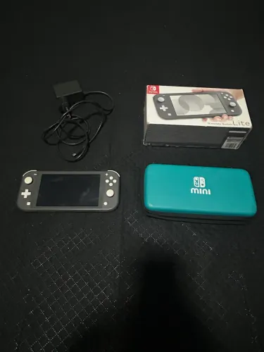 NINTENDO SWITCH LITE DESBLOQUEADO