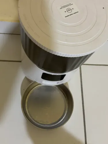 Comedouro automático