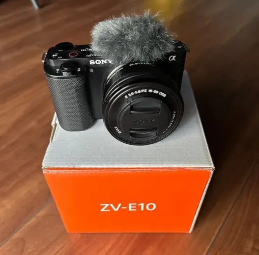 Vendo Sony ZV-E10 Lacrado/Novo