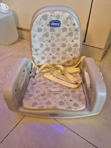 Cadeira alimentação chicco