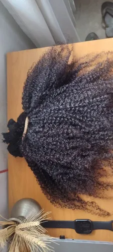 Cabelo crespo 45/50 cm 200g