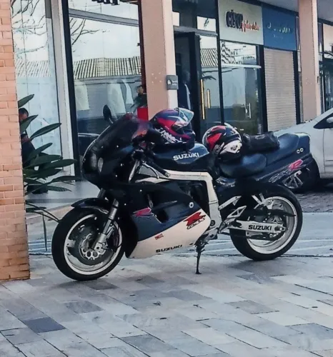 Suzuki Gsxr 1100 Venda ou Troca
