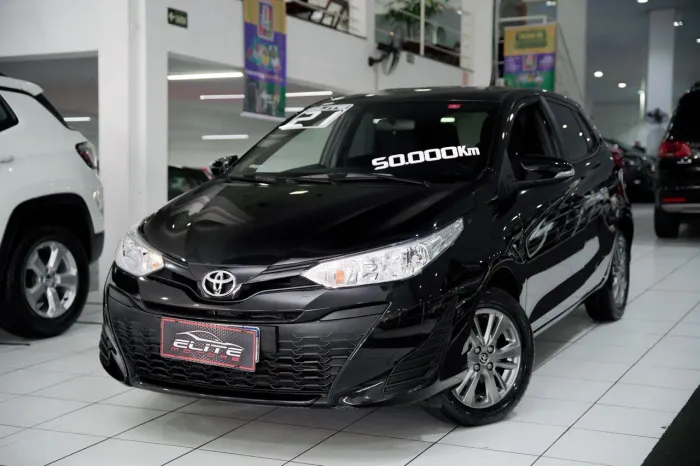 Toyota Yaris XLS Connect 1.5 Flex 16V 5P AUT 2021