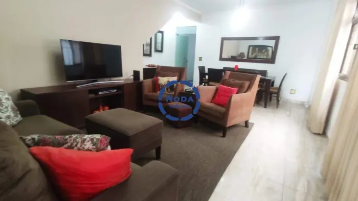 LINDA E ESPAÇOSA CASA COM 3 DORMITORIOS E 1 SUITE NO BAIRRO DO EMBARÉ