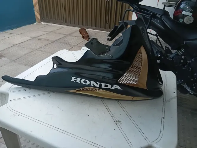 Carenagem bico de pato para moto cb300