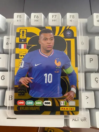 CARTA GOLDEN BALLER MBAPPE