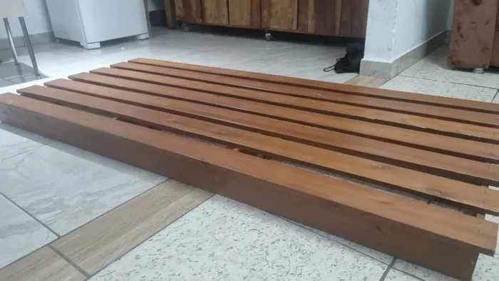 CAMA MONTESSORIANA E/OU ORIENTAL