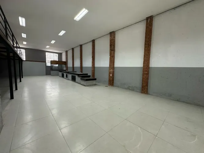Imóvel perfeito para sua empresa! Ao lado maior concessionária BYD!