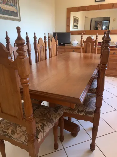 Venda de mesa 8 lugares