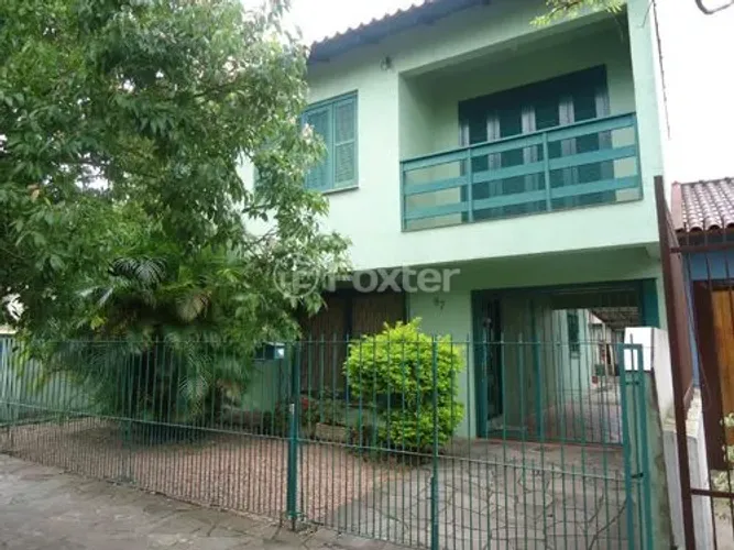 Casa à venda Rua Fontoura Xavier, Jardim São Pedro - Porto Alegre