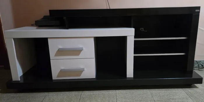 Rack + mesa de canto