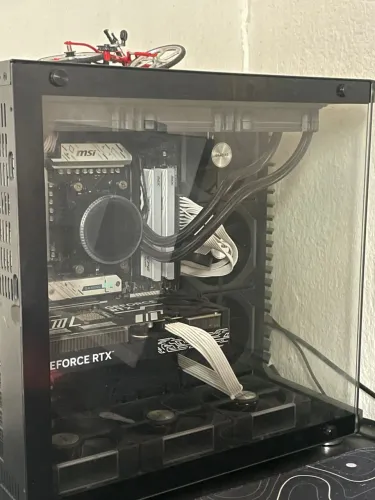 PC Gamer Ryzen 9 9950X | RTX 5070 | 32GB DDR5