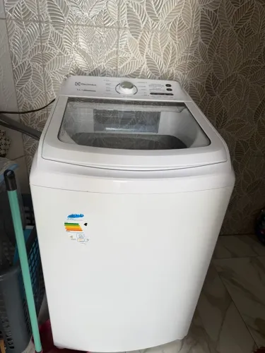 Máquina de lavar Eletrolux 14 kg