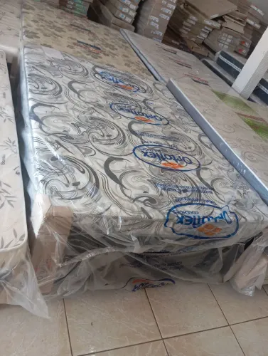Cama box casal nova espuma selada