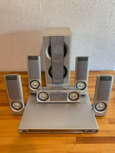 Home Theater Philips LX700 completo cinza