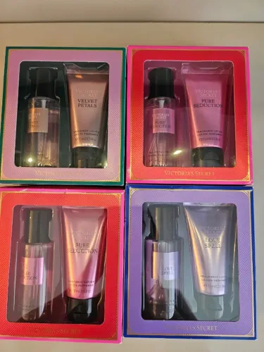 Kits originais com Fragrance Mist + Loção Perfumada, fragrâncias incríveis como Love Spell