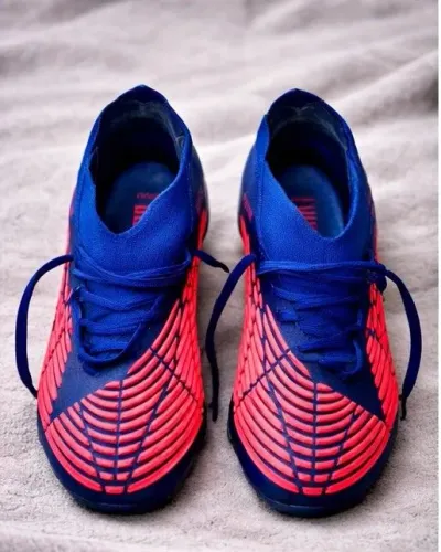 Chuteira Adidas Predator Edge 1 - tamanho 36