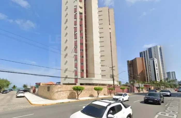 JABOATÃO DOS GUARARAPES/PE Apartamento no Bairro Candeiras