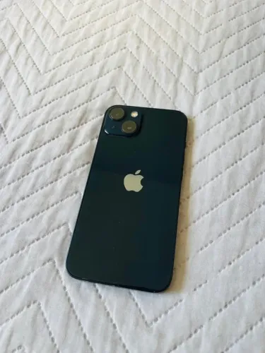 iPhone 13 - 128GB - Cor: Meia-Noite - 100% Original + Acessórios