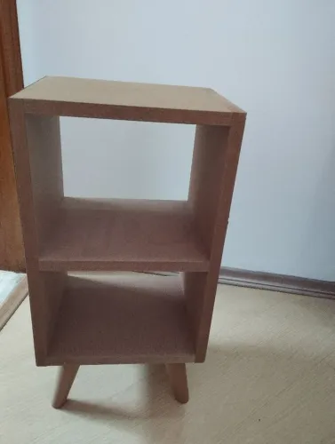 Mesinha de cabeceira