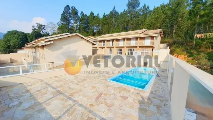 Sobrado com 2 quartos, 72 m², à venda por R$ 430.000 ou aluguel por R$ 2.800/mês- Capricór