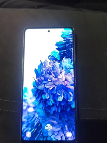 Samsung Galaxy s20 fe