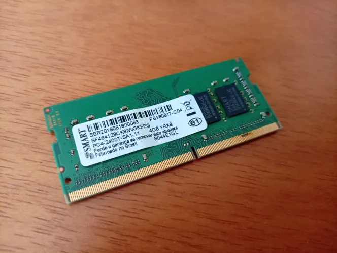 Memória RAM Notebook DDR4 de 4GB com 2400MHz
