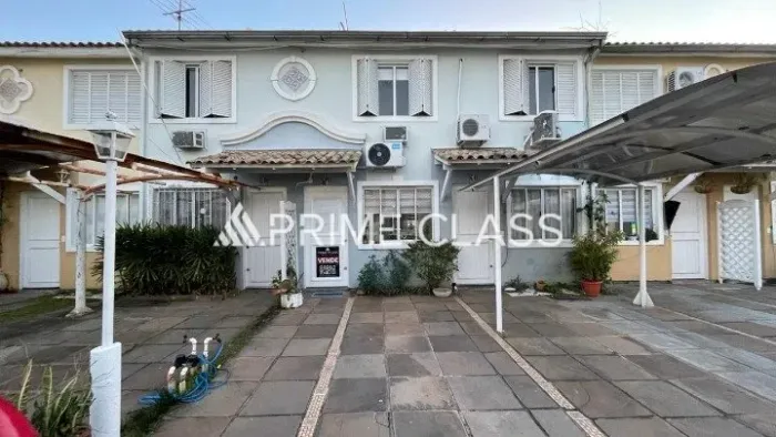 Sobrado em condomínio 2 dormitórios no Bairro Rio Branco - Aceita Financiamento