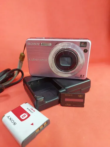 Câmera Sony Cyber-Shot W130 funcionando perfeitamente acompanha alça bateria carregador e 