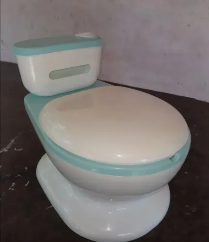 2 tipos de Vasos sanitário infantil pra desfralde, nunca usado.