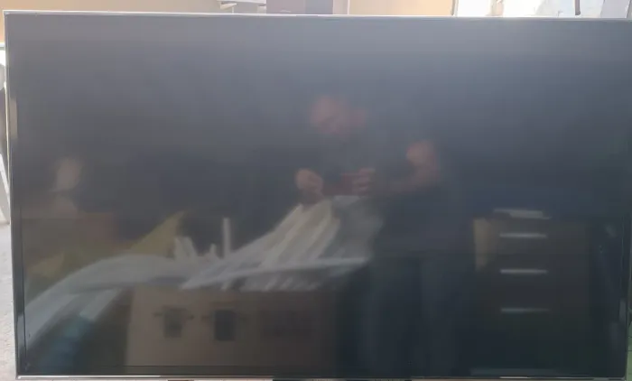 Smart Tv  para retirada de peças 