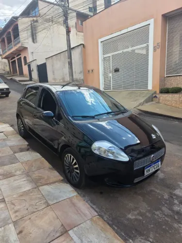 Fiat Punto HLX 1.8 Flex 8V 5P 2008