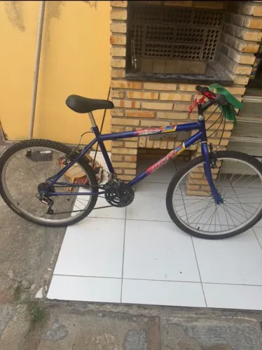 Bicicleta nunca usada
