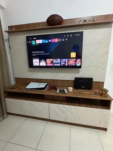 Painel com Rack Led para TV até 60 polegadas