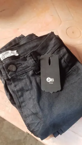 Vendo calça feminina