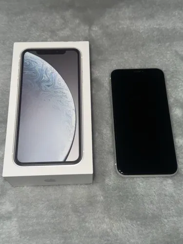 iPhone XR 64GB (Prateado) + Caixa e Nota Fiscal