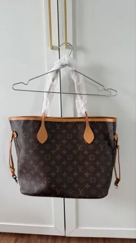 Bolsa neverfull Louis vuitton 