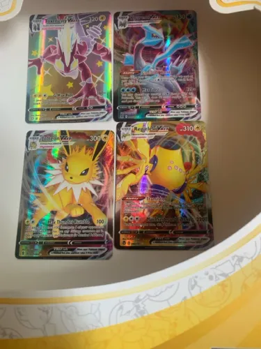 Cartas falsas de Pokémon