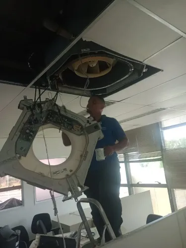 Ar condicionado instalação e manutenção 