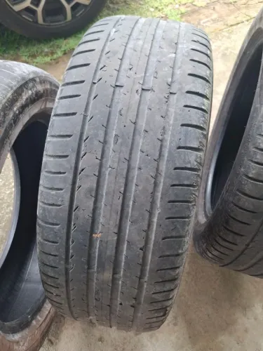 Quatro pneus aro 18 jeep Renegade