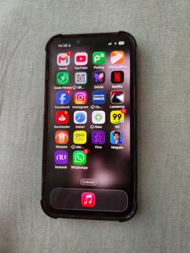 Vendo iPhone 14 novíssimo.